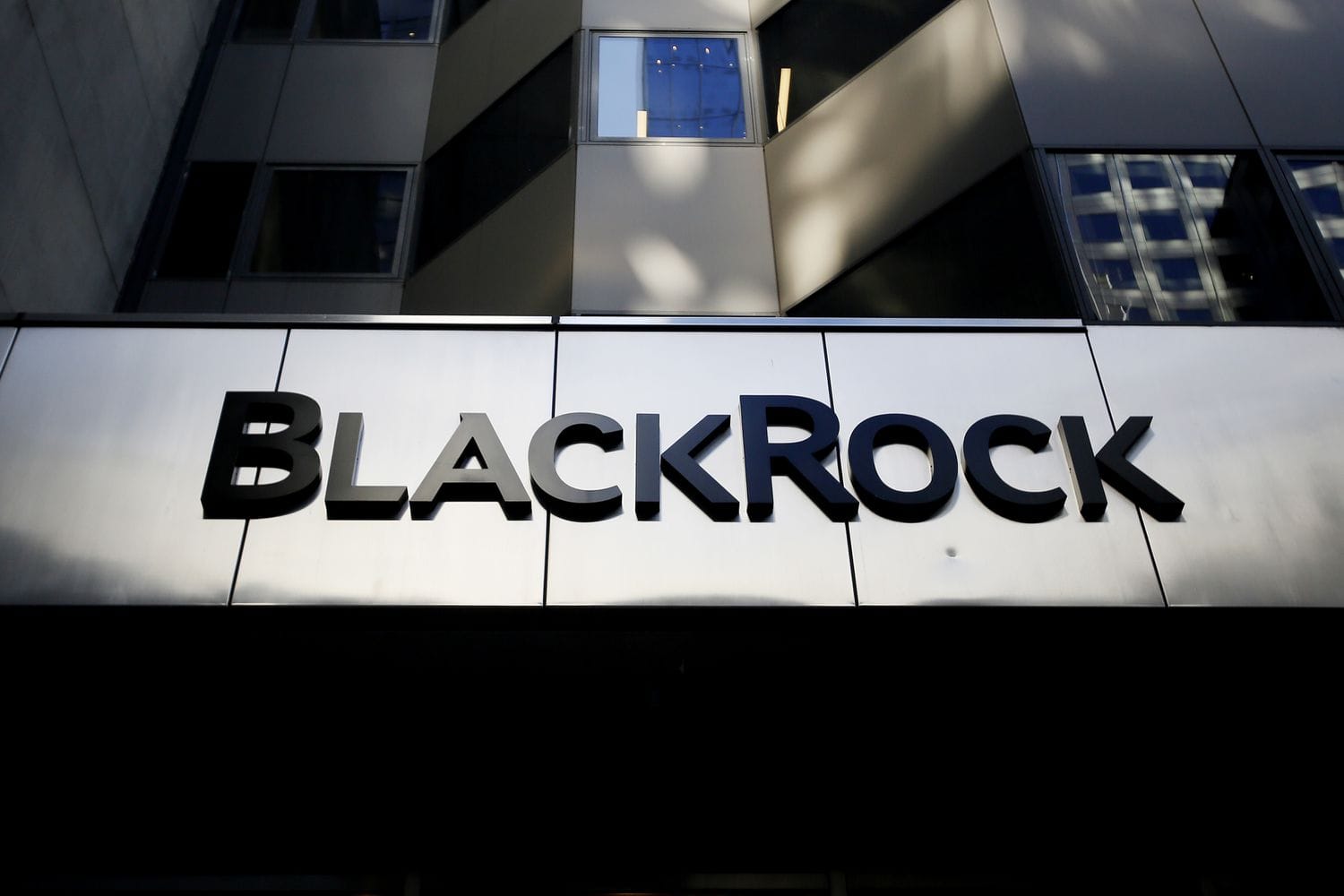 BlackRock's Bitcoin ETF Records $1.1 Billion in Single-Day Net Inflows